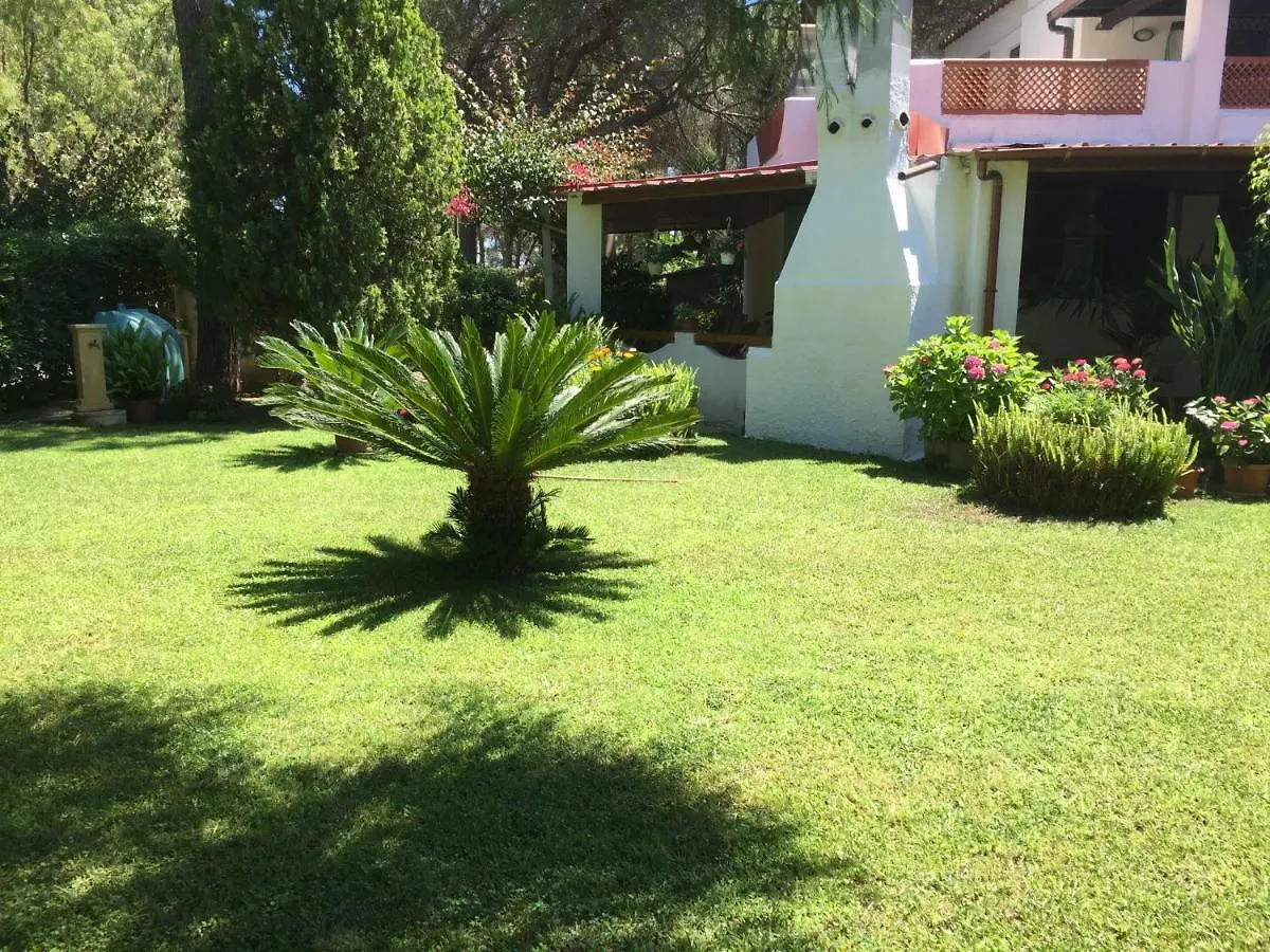 Villa Carmen Santa Margherita di Pula Hébergement de vacances